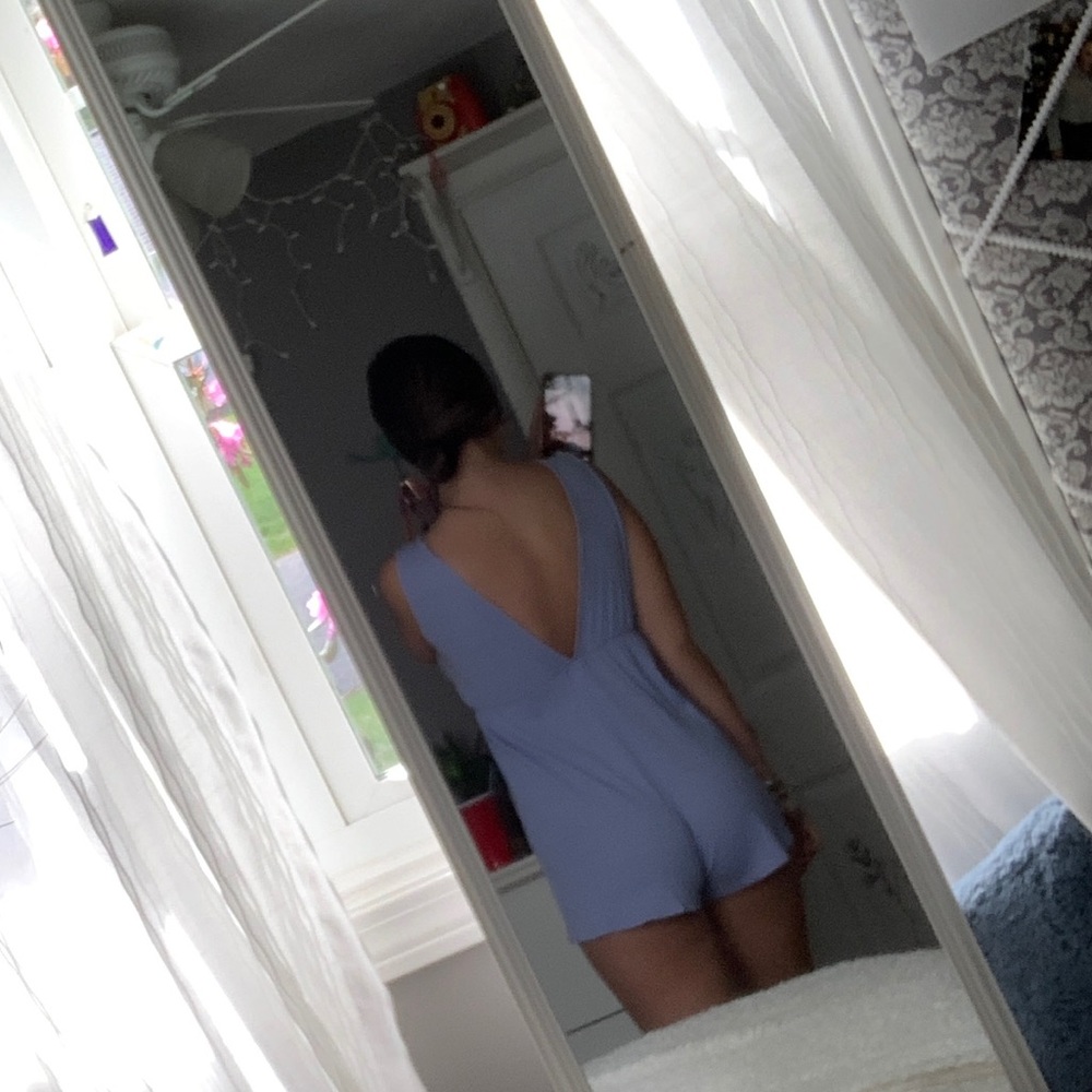 URABN OUTFITTERS ROMPER - Picture 4 of 4